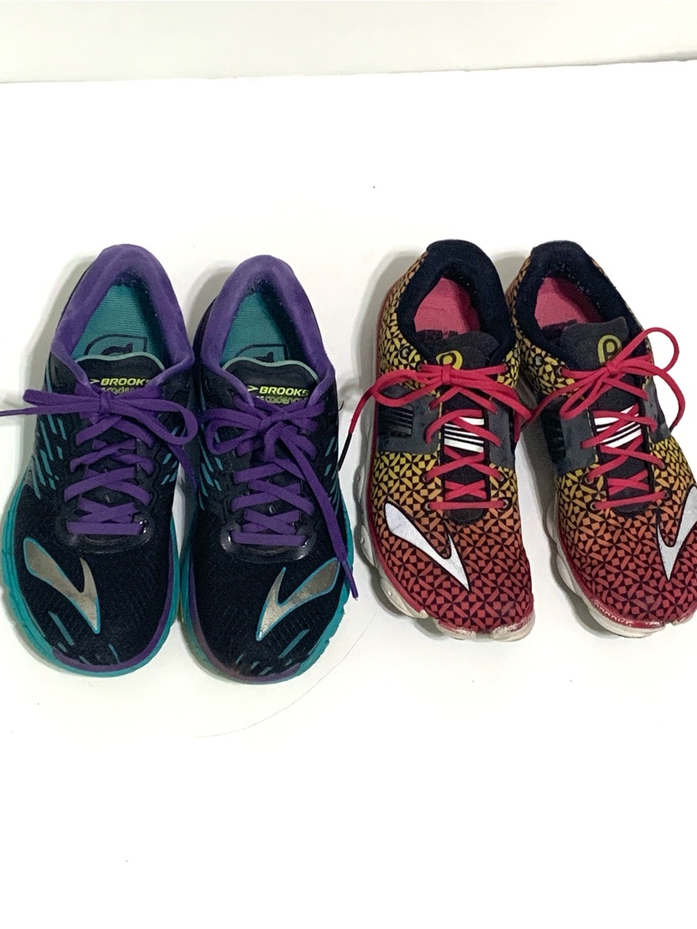 Brooks Pure Cadence 5 and Brooks Connect - Lot of 2 - Bundle